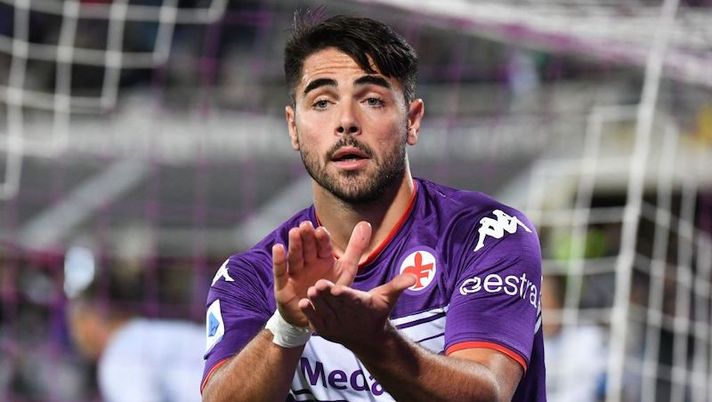 Fiorentina's Italian forward Riccardo Sottil celebrates after scoring a goal during the Italian Serie A football match between ACF Fiorentina and Inter Milan at The Artemio Franchi Stadium in Florence, on September 21, 2021. (Photo by ANDREAS SOLARO / AFP) (Photo by ANDREAS SOLARO/AFP via Getty Images) Fiorentina, dalle scelte in difesa a Duncan e Sottil: le prove di formazione - immagine 1