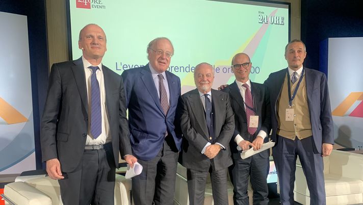 De Laurentiis: “Il Napoli è un giocattolo di famiglia, perché cederlo? Rifiutati 2,5 miliardi” De Laurentiis: “Il Napoli è un giocattolo di famiglia, perché cederlo? Rifiutati 2,5 miliardi” - immagine 1