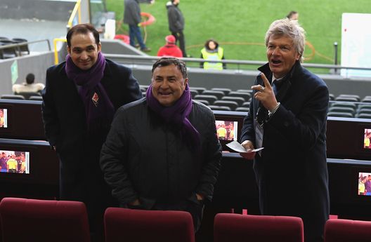  UDINE, ITALY - MARCH 08: Giuseppe Barone of Fiorentina gestures during the Serie A match between Udinese Calcio and ACF Fiorentina at Stadio Friuli on March 8, 2020 in Udine, Italy. (Photo by Alessandro Sabattini/Getty Images)A 