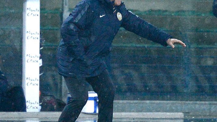 Delneri: “E’ stata una partita vera, abbiamo tenuto bene il campo ma è andata male” Delneri: “E’ stata una partita vera, abbiamo tenuto bene il campo ma è andata male”