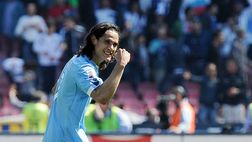 TORNIAMO IN CAMPO – Napoli-Lazio 4-3, match da cardiopalma. Tripletta indimenticabile di Cavani (IL VIDEO)