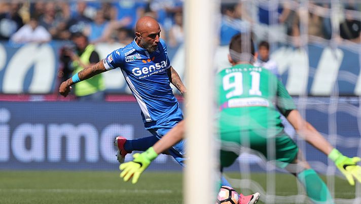 EMPOLI, ITALY - MAY 21: Massimo Maccarone of Empoli FC in action during the Serie A match between Empoli FC and Atalanta BC at Stadio Carlo Castellani on May 21, 2017 in Empoli, Italy. (Photo by Gabriele Maltinti/Getty Images) Big Mac Maccarone: “Il Milan non sbaglierà partita, straordinario il lavoro di Pioli” - immagine 1