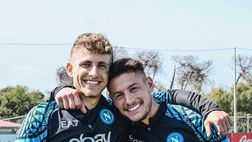 GALLERY Il Napoli torna ad allenarsi: sorrisi e concentrazione per gli azzurri