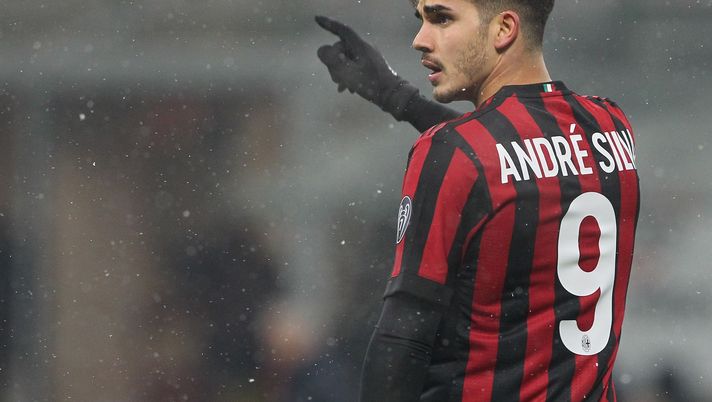 Calciomercato Atletico Madrid, il “Cholo” Simeone ha messo gli occhi su André Silva: l’ex numero nove del Milan..  Calciomercato Atletico Madrid, il “Cholo” Simeone ha messo gli occhi su André Silva: l’ex numero nove del Milan..