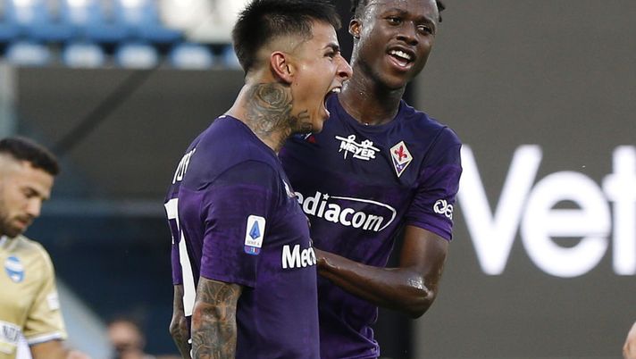 FERRARA, ITALY - AUGUST 02: Erick Pulgar of ACF Fiorentina celebrates after scoring a goal during the Serie A match between SPAL and ACF Fiorentina at Stadio Paolo Mazza on August 2, 2020 in Ferrara, Italy. (Photo by Gabriele Maltinti/Getty Images) FERRARA, ITALY - AUGUST 02: Erick Pulgar of ACF Fiorentina celebrates after scoring a goal during the Serie A match between SPAL and ACF Fiorentina at Stadio Paolo Mazza on August 2, 2020 in Ferrara, Italy. (Photo by Gabriele Maltinti/Getty Images)