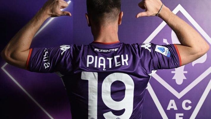Parla Piatek: “Un onore giocare nella Fiorentina, l’obiettivo è essere titolare” - immagine 1