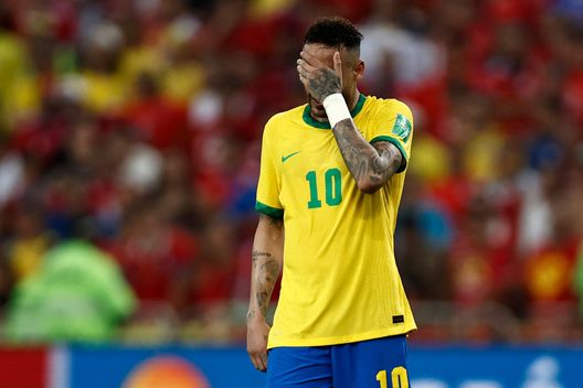 Neymar (getty images) Neymar (getty images)