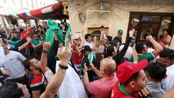 Segna Salem e vola la porta…di casa: l’esultanza senza freni dei tifosi sauditi