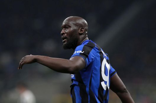 Inter, Lukaku lontano dal convincere Marotta a confermarlo. E Dzeko è sparito- immagine 2