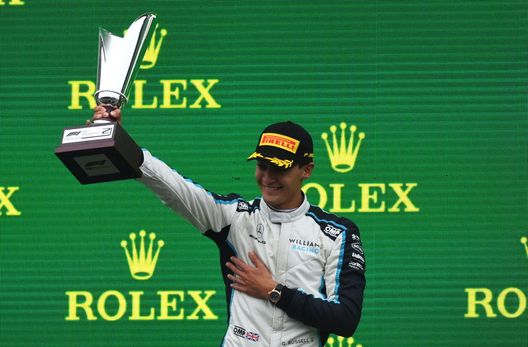 Russell (getty images) Russell (getty images)