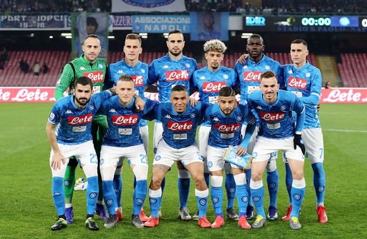 NAPLES, ITALY - FEBRUARY 17: Team of SSC Napoli before the Serie A match between SSC Napoli and Torino FC at Stadio San Paolo on February 17, 2019 in Naples, Italy. (Photo by Francesco Pecoraro/Getty Images) NAPLES, ITALY - FEBRUARY 17: Team of SSC Napoli before the Serie A match between SSC Napoli and Torino FC at Stadio San Paolo on February 17, 2019 in Naples, Italy. (Photo by Francesco Pecoraro/Getty Images)