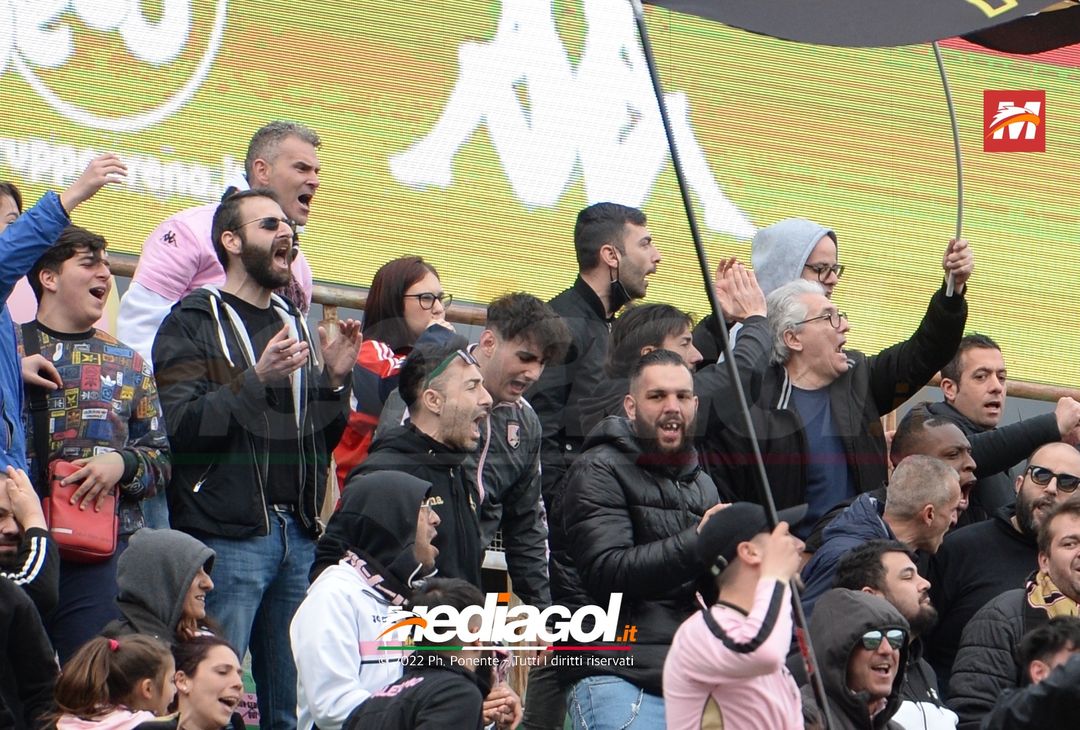 FOTO, i tifosi allo stadio per Palermo – Fidelis Andria 1-1 (Gallery) - immagine 7