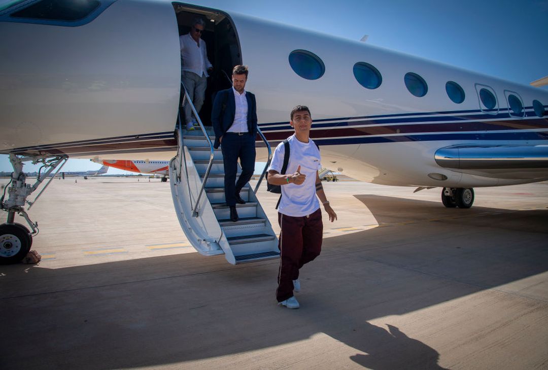 Paulo Dybala è un nuovo giocatore della Roma – FOTO GALLERY - immagine 4