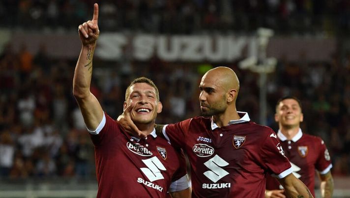TURIN, ITALY - AUGUST 08: Andrea Belotti (L) of Torino FC celebrates a goal with team mate Simone Zaza during the UEFA Europa League Third Qualifying Round First Leg fixture between Torino FC and FC Shakhtyorat at Olimpico Stadium on August 8, 2019 in Turin, Italy. (Photo by Valerio Pennicino/Getty Images) Novità Laxalt e Zaza, poche chance per Nkoulou: i cambi di formazione nel Torino - immagine 1