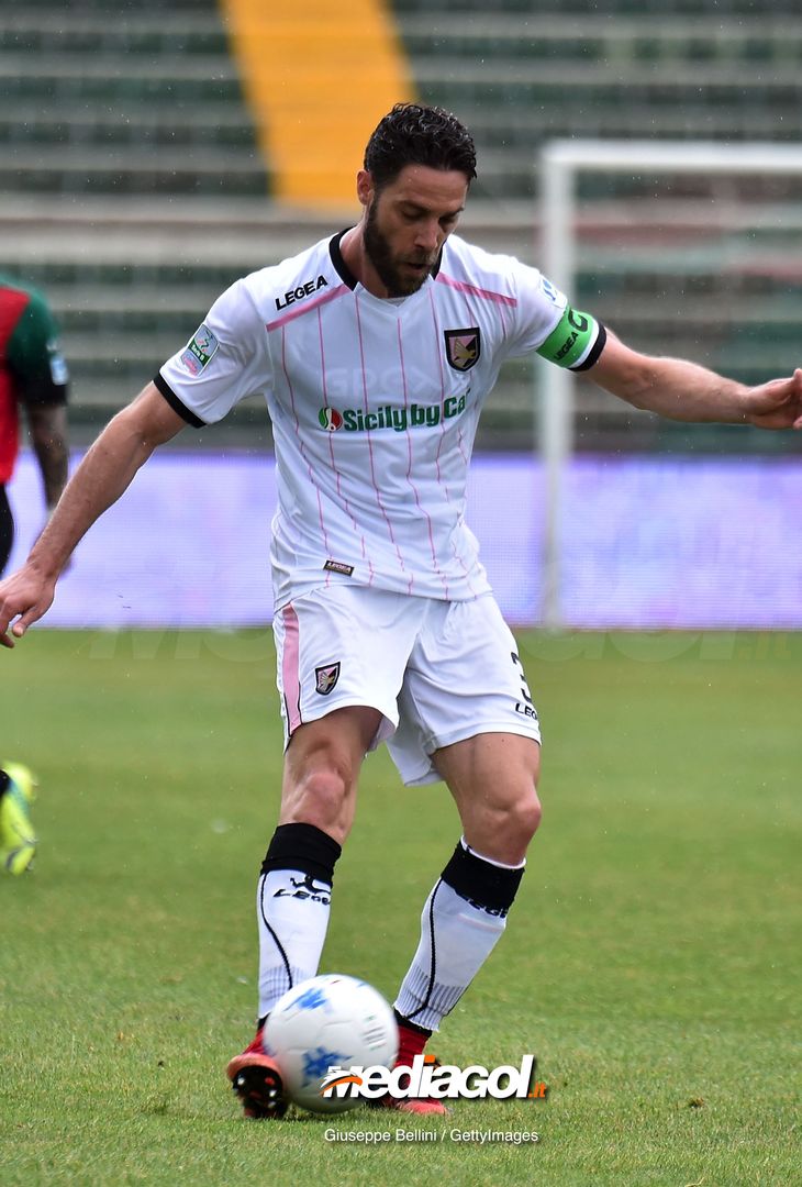  TERNI, ITALY - MAY 05: Andrea Rispoli of US Città di Palermo in action during the serie B match between Ternana Calcio and US Citta di Palermo at Stadio Libero Liberati on May 5, 2018 in Terni, Italy.  (Photo by Giuseppe Bellini/Getty Images) 