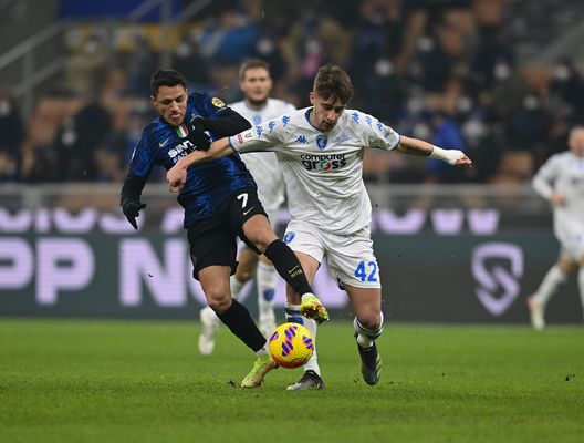 (Photo by Mattia Ozbot - Inter/Inter via Getty Images) Inter, dubbi in attacco per Inzaghi: Sanchez è in grande forma, ma scalpita Lautaro- immagine 2