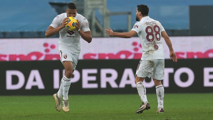 BERGAMO, ITALY - FEBRUARY 06: Gleison Bremer of Torino FC celebrates after scores their side's second goal during the Serie A match between Atalanta BC and Torino FC at Gewiss Stadium on February 06, 2021 in Bergamo, Italy. Sporting stadiums around Italy remain under strict restrictions due to the Coronavirus Pandemic as Government social distancing laws prohibit fans inside venues resulting in games being played behind closed doors. (Photo by Emilio Andreoli/Getty Images) BERGAMO, ITALY - FEBRUARY 06: Gleison Bremer of Torino FC celebrates after scores their side's second goal during the Serie A match between Atalanta BC and Torino FC at Gewiss Stadium on February 06, 2021 in Bergamo, Italy. Sporting stadiums around Italy remain under strict restrictions due to the Coronavirus Pandemic as Government social distancing laws prohibit fans inside venues resulting in games being played behind closed doors. (Photo by Emilio Andreoli/Getty Images)