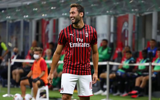 Hakan Calhanoglu ancora in gol Hakan Calhanoglu ancora in gol