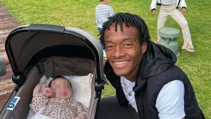 Cuadrado scherza con Dybala: “Sei il padrino 2”. La Joya risponde: “Non hai chance” - immagine 1