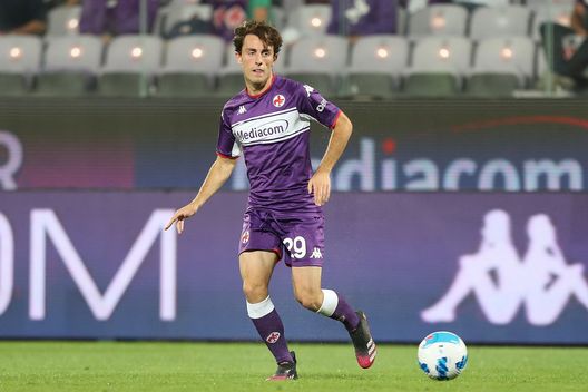 FLORENCE, ITALY - OCTOBER 03: Alvaro Odriozola of ACF Fiorentina in action during the Serie A match between ACF Fiorentina v SSC Napoli at Stadio Artemio Franchi on October 3, 2021 in Florence, Italy. (Photo by Gabriele Maltinti/Getty Images) FLORENCE, ITALY - OCTOBER 03: Alvaro Odriozola of ACF Fiorentina in action during the Serie A match between ACF Fiorentina v SSC Napoli at Stadio Artemio Franchi on October 3, 2021 in Florence, Italy. (Photo by Gabriele Maltinti/Getty Images)
