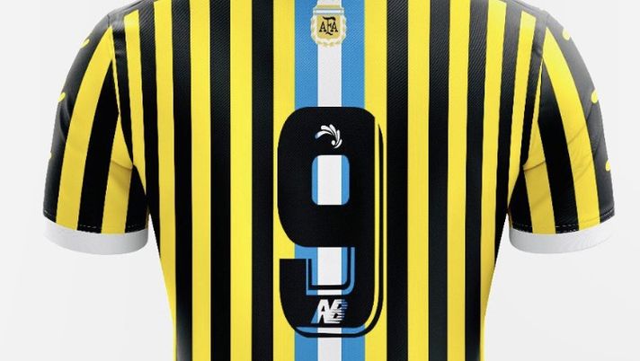 Almirante Brown: la squadra dedica una parte della sua maglia all’Albiceleste mondiale - immagine 1