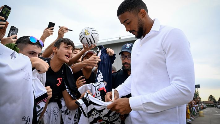 Mazzia: “Bremer merita la Juventus. Il prezzo? Lasciamo parlare il campo” - immagine 1