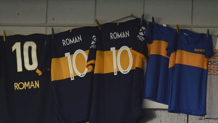 BUENOS AIRES, ARGENTINA - NOVEMBER 30: Shirts of Boca Juniors with name of former player and second vice president candidate for opposition in upcoming presidential election Juan Roman Riquelme a match between Boca Juniors and Argentinos Juniors as part of Superliga 2019/20 at Estadio Alberto J. Armando on November 30, 2019 in Buenos Aires, Argentina. (Photo by Marcelo Endelli/Getty Images) BUENOS AIRES, ARGENTINA - NOVEMBER 30: Shirts of Boca Juniors with name of former player and second vice president candidate for opposition in upcoming presidential election Juan Roman Riquelme a match between Boca Juniors and Argentinos Juniors as part of Superliga 2019/20 at Estadio Alberto J. Armando on November 30, 2019 in Buenos Aires, Argentina. (Photo by Marcelo Endelli/Getty Images)