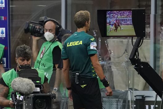 Bergonzi: “Gli arbitri hanno commesso errori inammissibili per la Serie A”- immagine 2
