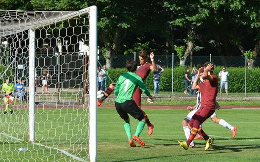 Giovanissimi Nazionali 2014: il gol Scudetto di Scamacca nella foto di Luciano Sacchini per vocegiallorossa.it Giovanissimi Nazionali 2014: il gol Scudetto di Scamacca nella foto di Luciano Sacchini per vocegiallorossa.it