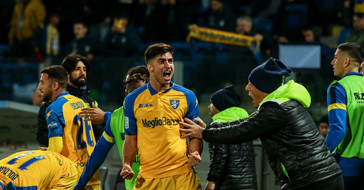 Frosinone Passa A Ferrara, Sudtirol Vince A Benevento. Pari Genoa, Bari ...