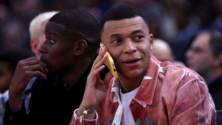 Petit avverte il Real: “Mbappé? In Francia siamo stanchi. Parte? Resta? Ha fatto la cacca?” - immagine 1