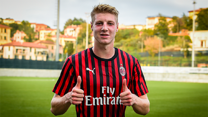 Marco Brescianini, centrocampista del Milan Primavera (credits: acmilan.com) 