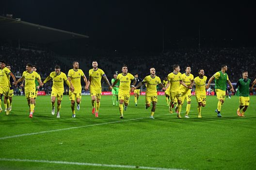 Photo by Mattia Ozbot - Inter/Inter via Getty Images Mkhitaryan: “A Firenze abbiamo pensato fosse la partita della vita”- immagine 2