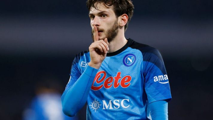 NAPLES, ITALY - JANUARY 13: Khvicha Kvaratskhelia of SSC Napoli celebrates after scoring his team's second goal during the Serie A match between SSC Napoli_Juventus at Stadio Diego Armando Maradona on January 13, 2023 in Naples, Italy. (Photo by Matteo Ciambelli/DeFodi Images via Getty Images) Formazione Napoli: la scelta su Elmas, nessun dubbio su Osimhen e Kvaratskhelia - immagine 1