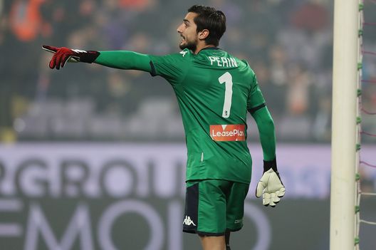 Mattia Perin Mattia Perin