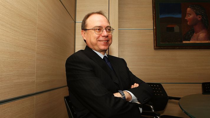 ROME, ITALY - MARCH 18: Alessandro Vocalelli, director of the Italian sports newspaper Corriere Dello Sport poses for a portrait session on March 18, 2010 in Rome, Italy. (Photo by Paolo Bruno/Getty Images) Vocalelli esagera: “La Roma ha guadagnato nettamente terreno sul Napoli” - immagine 1