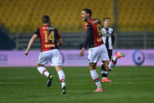 PARMA, ITALY - MARCH 19: Gianluca Scamacca of Genoa CFC celebrates scoring his side's second goal during the Serie A match between Parma Calcio and Genoa CFC at Stadio Ennio Tardini on March 19, 2021 in Parma, Italy. (Photo by Alessandro Sabattini/Getty Images) PARMA, ITALY - MARCH 19: Gianluca Scamacca of Genoa CFC celebrates scoring his side's second goal during the Serie A match between Parma Calcio and Genoa CFC at Stadio Ennio Tardini on March 19, 2021 in Parma, Italy. (Photo by Alessandro Sabattini/Getty Images)