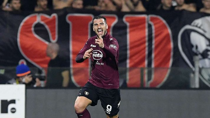 Salernitana, Bonazzoli: “Nulla è deciso, vogliamo l’impresa. Sogno la Nazionale”  Serie A