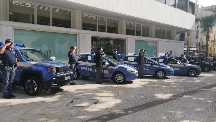 Brindisi, scontri post-derby: il sindacato appartenenti di Polizia “Erano tifosi muniti di esplosivo” - immagine 1