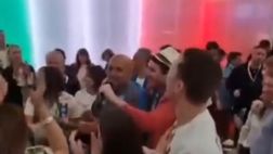 VIDEO Spalletti sempre più napoletano: la canzone intonata per celebrare lo scudetto