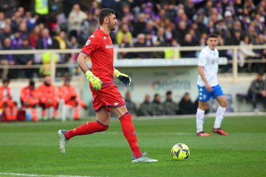 GERMOGLI PH: 19 FEBBRAIO 2023 FIRENZE STADIO ARTEMIO FRANCHI PARTITA CAMPIONATO SERIE A 2022 2023 FIORENTINA VS EMPOLI PIETRO TERRACCIANO © FOTOCRONACHE GERMOGLI Il dubbio c’è anche fra i pali: Terracciano-Sirigu, il testa a testa- immagine 2
