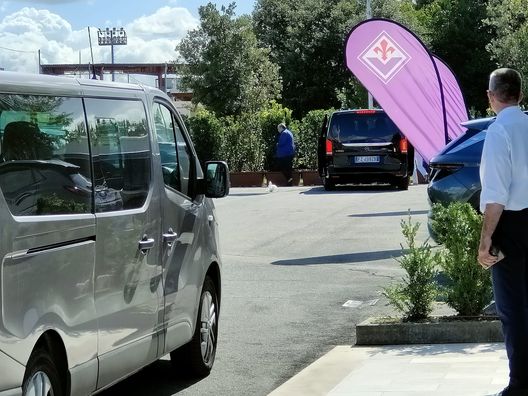 FOTO VN – Commisso arrivato al cs: seduta di scarico iniziata per i viola - immagine 1