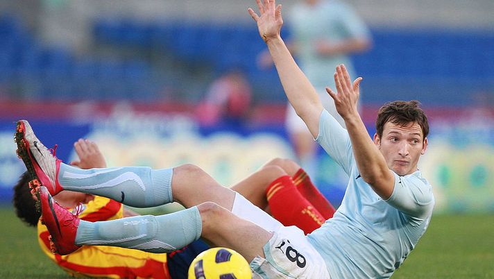 ROME, ITALY - JANUARY 09: Libor Kozak of SS Lazio reacts during the Serie A match between SS Lazio and Lecce at Stadio Olimpico on January 9, 2011 in Rome, Italy. (Photo by Paolo Bruno/Getty Images) ROME, ITALY - JANUARY 09: Libor Kozak of SS Lazio reacts during the Serie A match between SS Lazio and Lecce at Stadio Olimpico on January 9, 2011 in Rome, Italy. (Photo by Paolo Bruno/Getty Images)