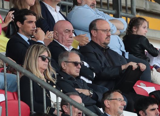 FOTO – Ospite speciale a Monza: un allenatore sugli spalti- immagine 2