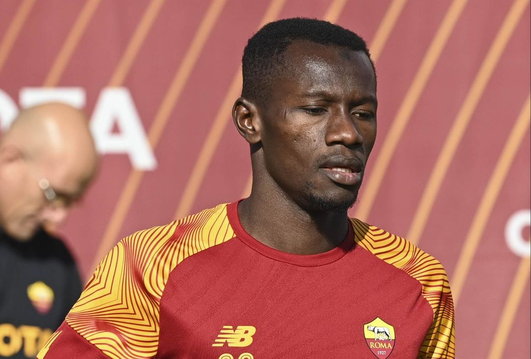 Trigoria, ripresa in vista del Betis: Karsdorp con il gruppo – FOTO GALLERY - immagine 43