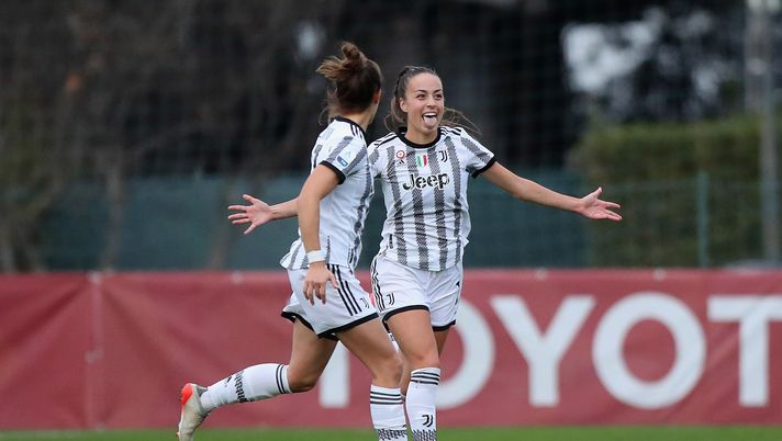 Inter-Juve, polemiche anche nel femminile! Il gol è di mano, l’arbitro convalida - immagine 1