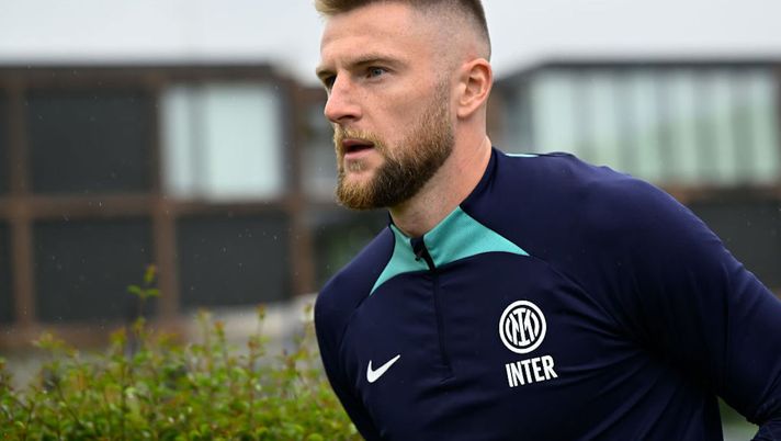 Ceccarini: “Inter, tre profili se parte Gosens. Skriniar? Entro fine mese…” - immagine 1