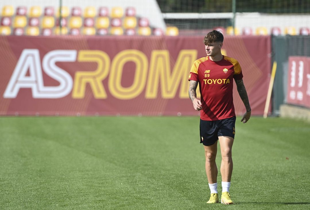 Roma, l’ultimo allenamento prima della partenza per la Spagna – FOTO GALLERY - immagine 13