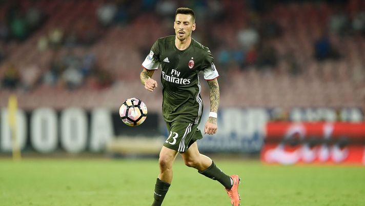 José Ernesto Sosa, qui con la maglia del Milan, torna all'Estudiantes (Getty Images)