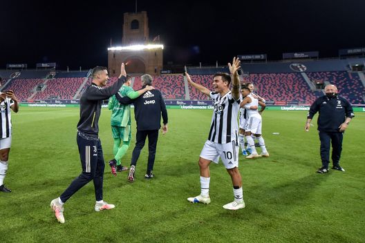 Paulo Dybala e Cristiano Ronaldo Paulo Dybala e Cristiano Ronaldo